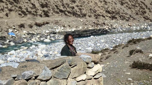 Von-Charkha-Bhot-ins-Basislager-des-Niwar-La-4800-m