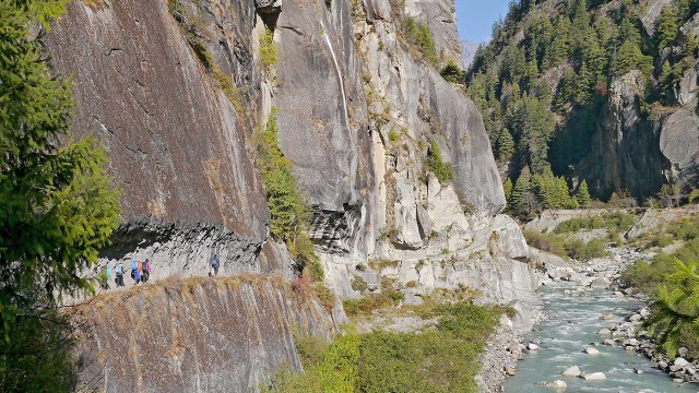 Am-Phu-Khola-nach-Meta