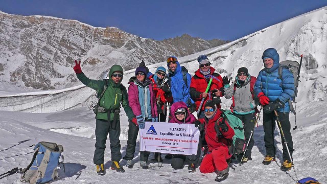 Besteigung-des-Chulu-Far-East--6059-m-