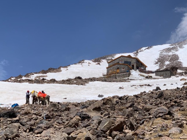 Aufstieg-zum-Hochlager-am-Damavand