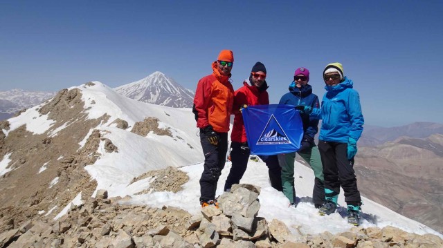 Skitour-am-Doberar-Runduuml;cken-auf-den-Parvaneh--3950m-