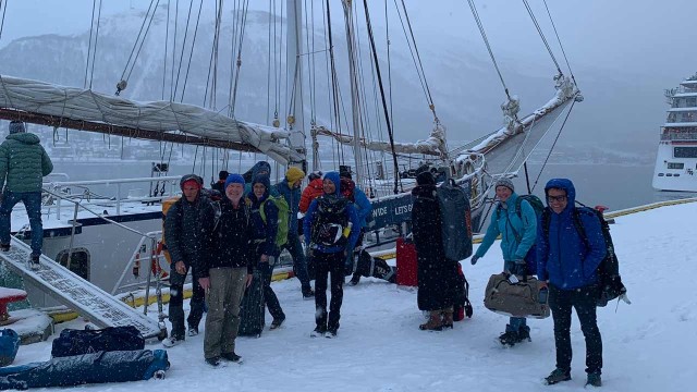 Start-der-SkitourenKreuzfahrt-in-Nord-Norwegen