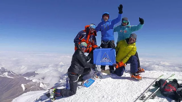 Elbrus skitour
