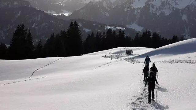 Schneeschuh Wanderung abstieg