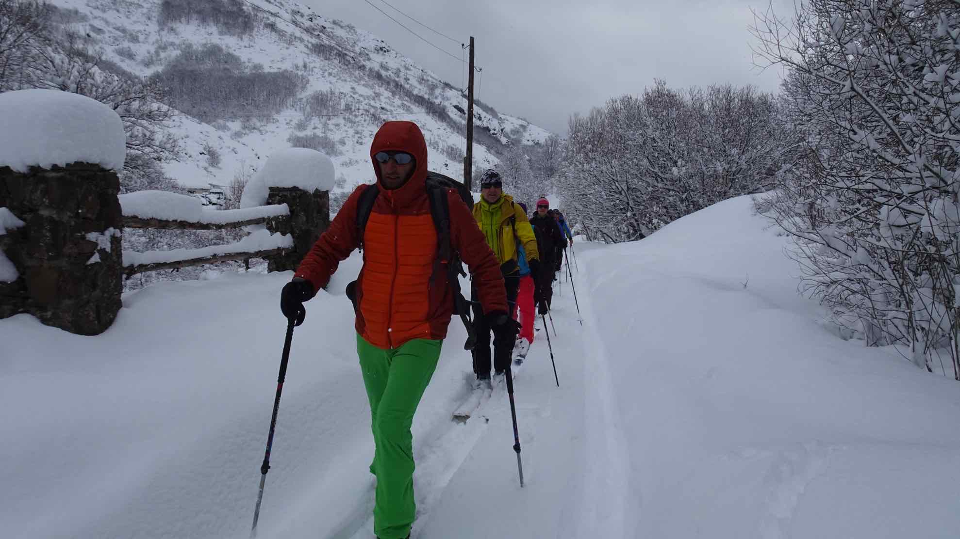 Start der Skitour auf den Teghenis