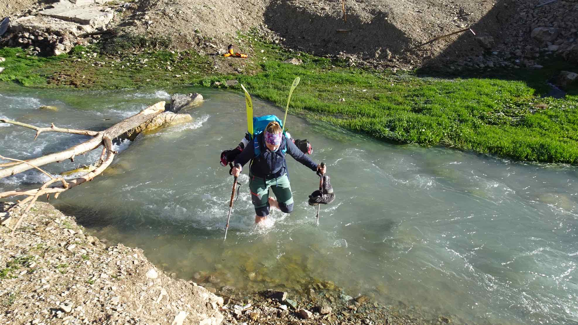 Die heutige Tour beginnt und endet mit einem kalten Fu&szlig;bad.