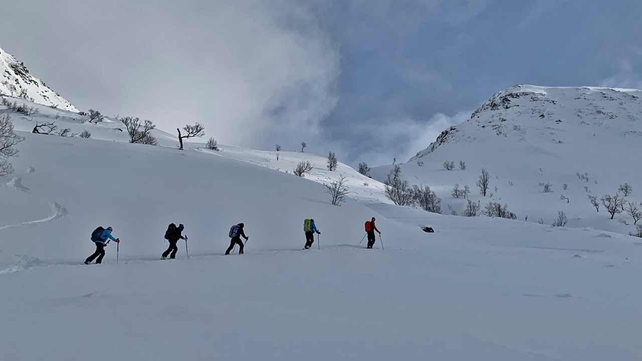 Aufstieg auf den Middagstinden